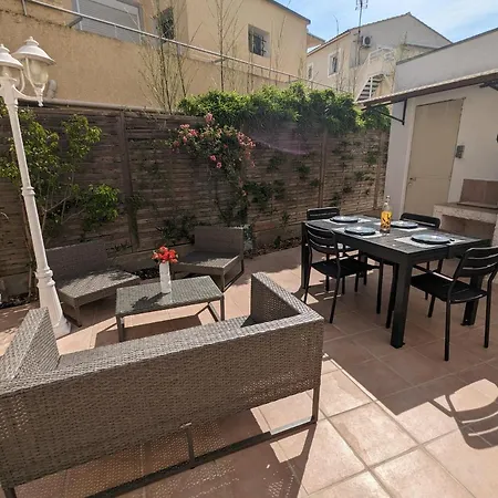 Sol-y-days Claudid, Grand Renove Avec Terrasse A 50m De La Et Tres Proche Du Centre Apartmán