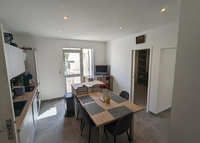 Sol-y-days Claudid, Grand Renove Avec Terrasse A 50m De La Et Tres Proche Du Centre Διαμέρισμα