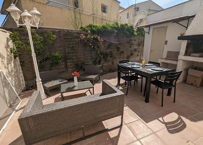 Sol-y-days Claudid, Grand Renove Avec Terrasse A 50m De La Et Tres Proche Du Centre Διαμέρισμα